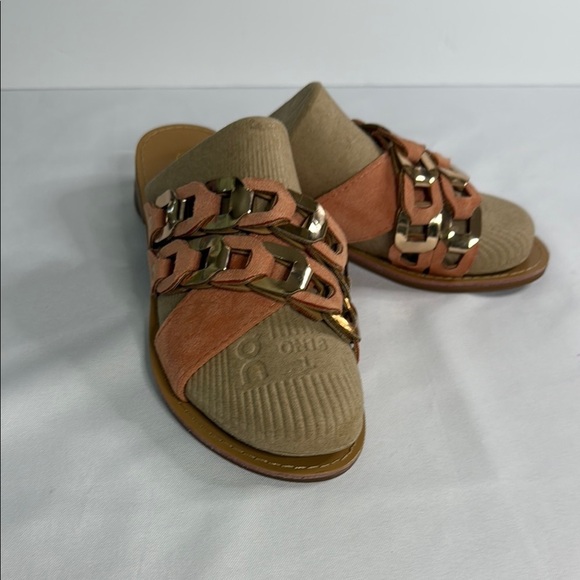 Coco + Carmen Shoes - Stylish Tan and Gold Women's Sandals